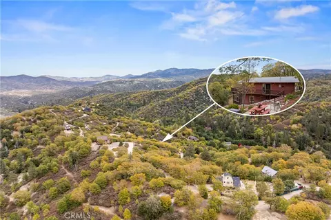 View/Area - 705 Cypress Rd, Cedar Glen, CA 92321 photo 2 of 3