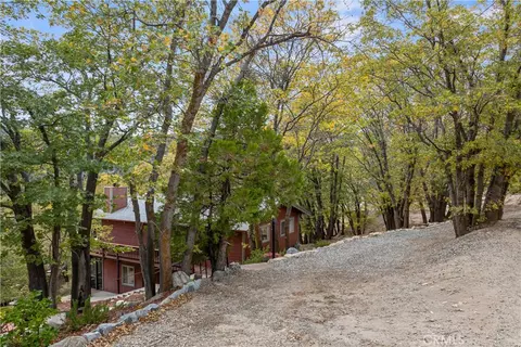 Exterior - 705 Cypress Rd, Cedar Glen, CA 92321 photo 16 of 22
