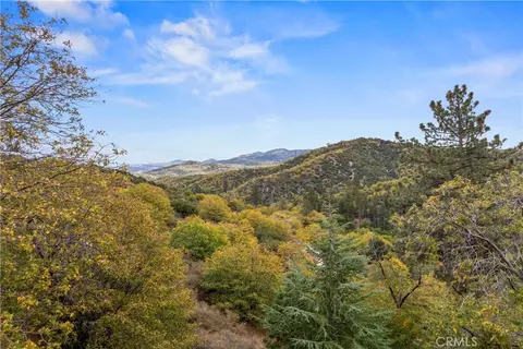 Other - 705 Cypress Rd, Cedar Glen, CA 92321 photo 4 of 7