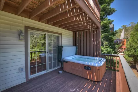 Exterior - 489 Dorn, Crestline, CA 92325 photo 6 of 13