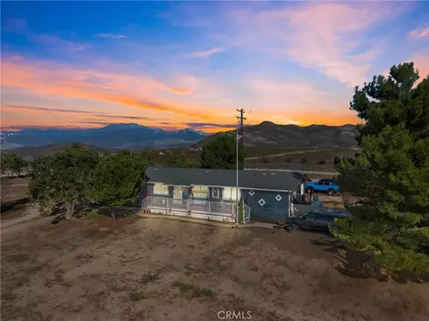 33945 Red Mtn, Hemet, CA 92544