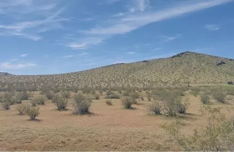0 Near Caspar Rd, Apple Valley, CA 92307
