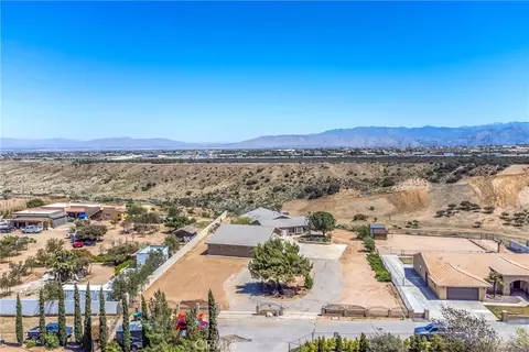 View/Area - 7045 Oak Hill Rd, Oak Hills, CA 92344 photo 1 of 4