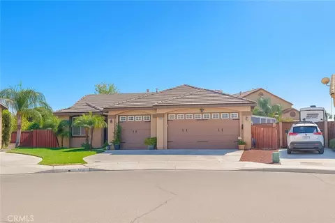 1026 Columbus Ct, San Jacinto, CA 92583