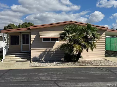 12680 4th St #32, Yucaipa, CA 92399