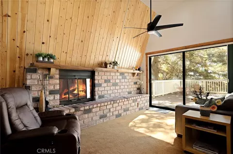 30951 Glen Oak, Running Springs, CA 92382