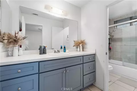 Bath - 554 W Mariposa, Rialto, CA 92376 photo 2 of 3