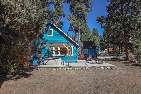 Exterior - 592 Douglas St, Big Bear Lake, CA 92315 photo 2 of 9