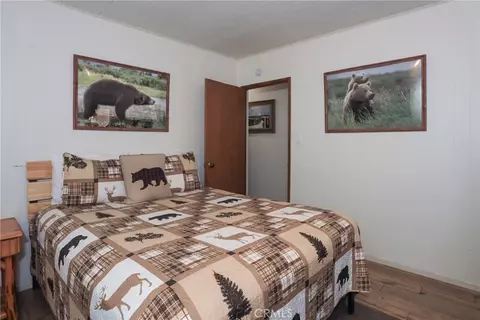 Bedroom - 592 Douglas St, Big Bear Lake, CA 92315 photo 7 of 8