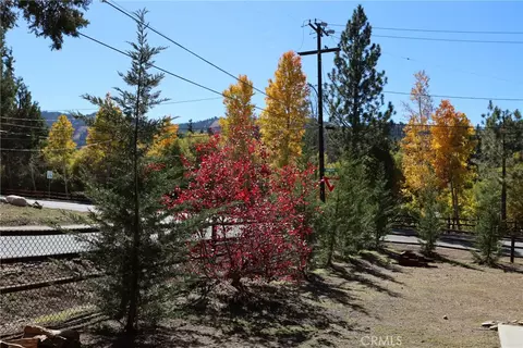 Exterior - 592 Douglas St, Big Bear Lake, CA 92315 photo 10 of 10