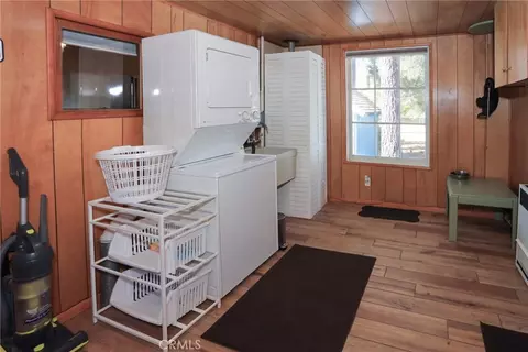 Other - 592 Douglas St, Big Bear Lake, CA 92315 photo 7 of 10