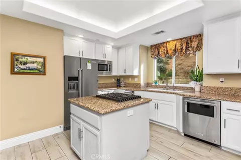 Kitchen - 1711 Kyle, Redlands, CA 92373 photo 2 of 5