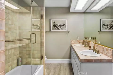 Bath - 1711 Kyle, Redlands, CA 92373 photo 2 of 5