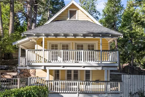 784 Sierra Vis, Twin Peaks, CA 92391