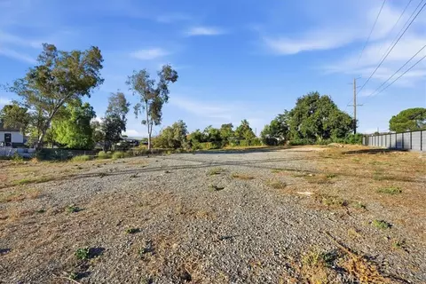 10007 Beaumont Ave, Cherry Valley, CA 92223 photo 3
