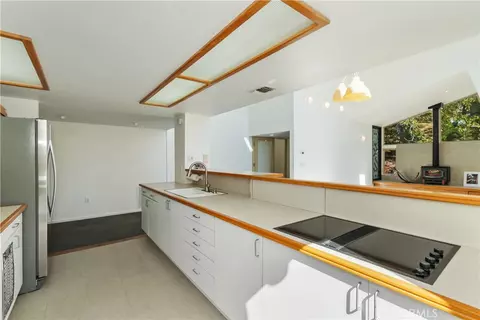 Kitchen - 22 Holly Dr, Running Springs, CA 92382 photo 4 of 4