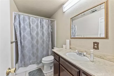 Bath - 831 W Lugonia, Redlands, CA 92374 photo 2 of 3