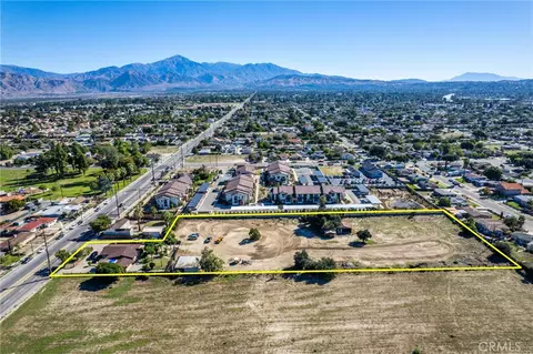 View/Area - 831 W Lugonia, Redlands, CA 92374 photo 13 of 20