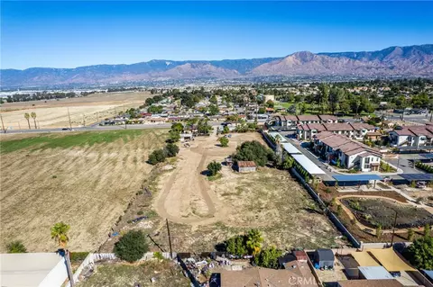View/Area - 831 W Lugonia, Redlands, CA 92374 photo 10 of 20