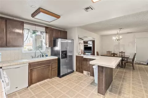 Kitchen - 831 W Lugonia, Redlands, CA 92374 photo 1 of 2