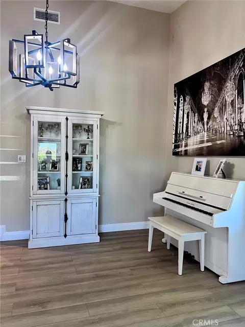 Entry Way - 31241 Old River Rd, Bonsall, CA 92003 photo 5 of 9