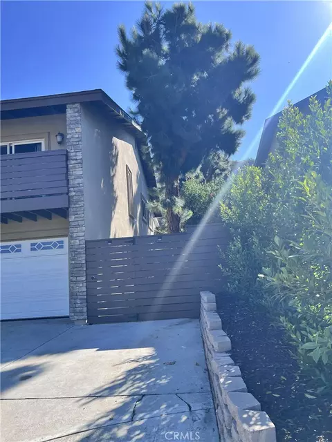 Exterior - 31241 Old River Rd, Bonsall, CA 92003 photo 6 of 16