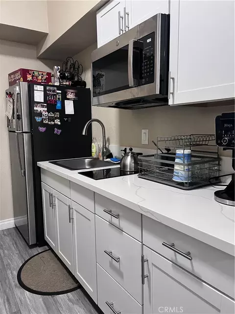 Kitchen - 31241 Old River Rd, Bonsall, CA 92003 photo 5 of 5