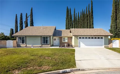 365 Midori Ln, Calimesa, CA 92320