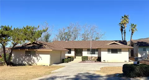 33410 Washington Dr, Yucaipa, CA 92399