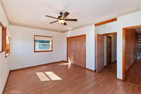Bedroom - 23903 Skyland Dr, Crestline, CA 92325 photo 4 of 10