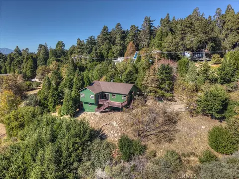 View/Area - 23903 Skyland Dr, Crestline, CA 92325 photo 5 of 5