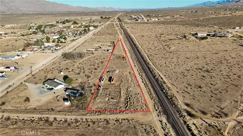 2 Joshua, Apple Valley, CA 92308