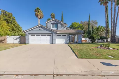 15082 Christina Ct, Lake Elsinore, CA 92530
