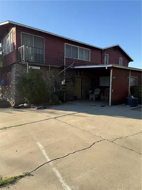 1510 W Merrill, Rialto, CA 92376