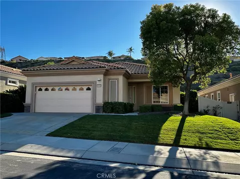 2416 Wailea Bch, Banning, CA 92220