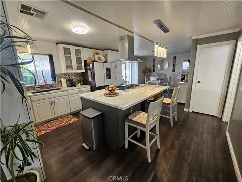 626 N Dearborn St #186, Redlands, CA 92374