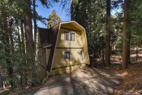 804 Oakmont, Lake Arrowhead, CA 92352