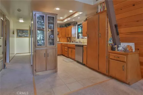 Entry Way - 453 Oriole Dr, Twin Peaks, CA 92391 photo 1 of 1