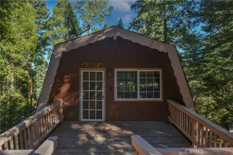453 Oriole Dr, Twin Peaks, CA 92391 photo 1