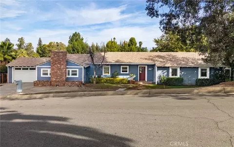 1427 Elizabeth Crst, Redlands, CA 92373