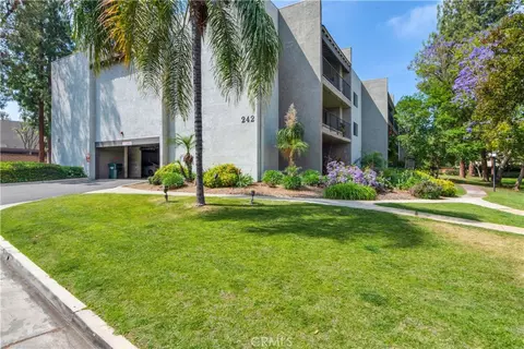 242 E Fern, Redlands, CA 92373