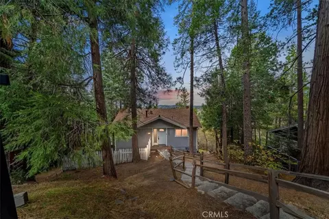 24646 Lake Gregory, Crestline, CA 92325