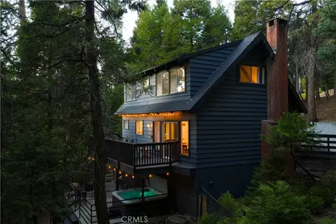 416 Klamath Dr, Lake Arrowhead, CA 92352