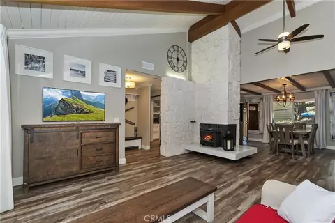 24150 Zell Ct, Crestline, CA 92325