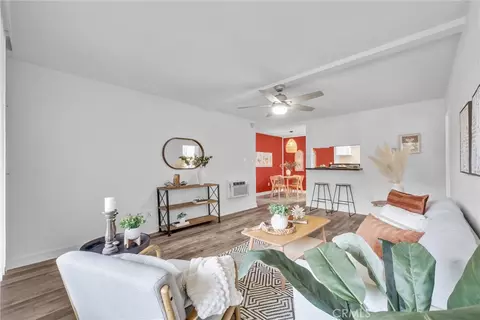 1030 W Macarthur Blvd #5, Santa Ana, CA 92707