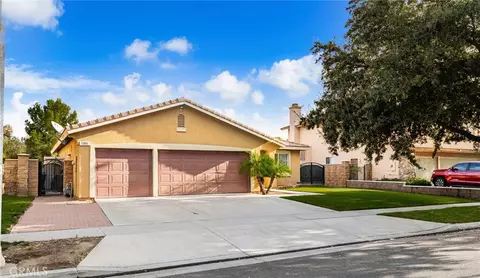 1395 Pinewood Dr, Corona, CA 92881
