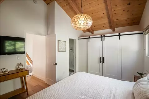 Bedroom - 1340 Yosemite, Lake Arrowhead, CA 92352 photo 4 of 4
