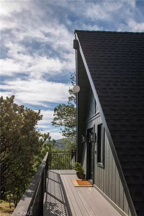 Other - 1340 Yosemite, Lake Arrowhead, CA 92352 photo 2 of 6