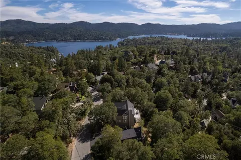 View/Area - 1340 Yosemite, Lake Arrowhead, CA 92352 photo 1 of 2