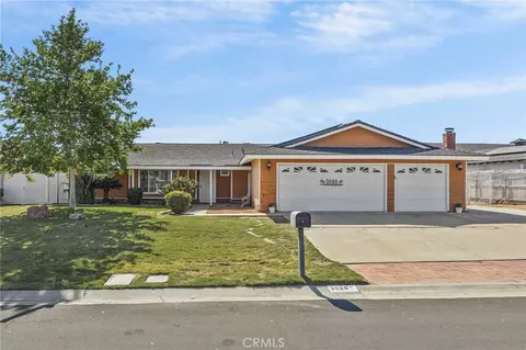 3090 Bronco Ln, Norco, CA 92860